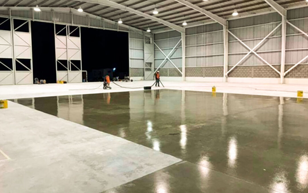 Ventajas de Usar Primer Epóxico o Primer para Humedad en Pisos de Concreto